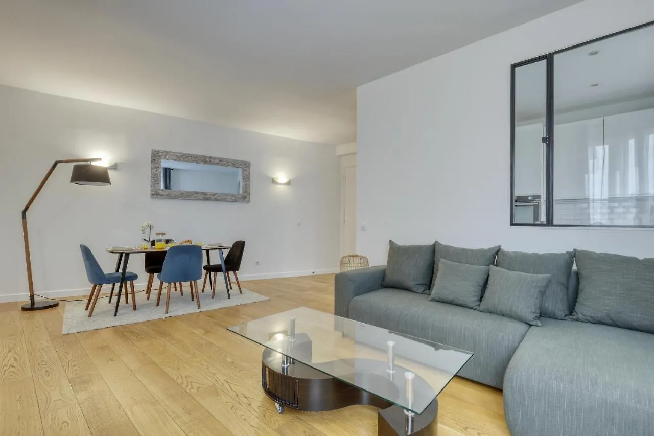 Appartamento Chic And Warm 1 Bd Flat - Heart Of The Luxury 16Th Parigi 0*,  Francia