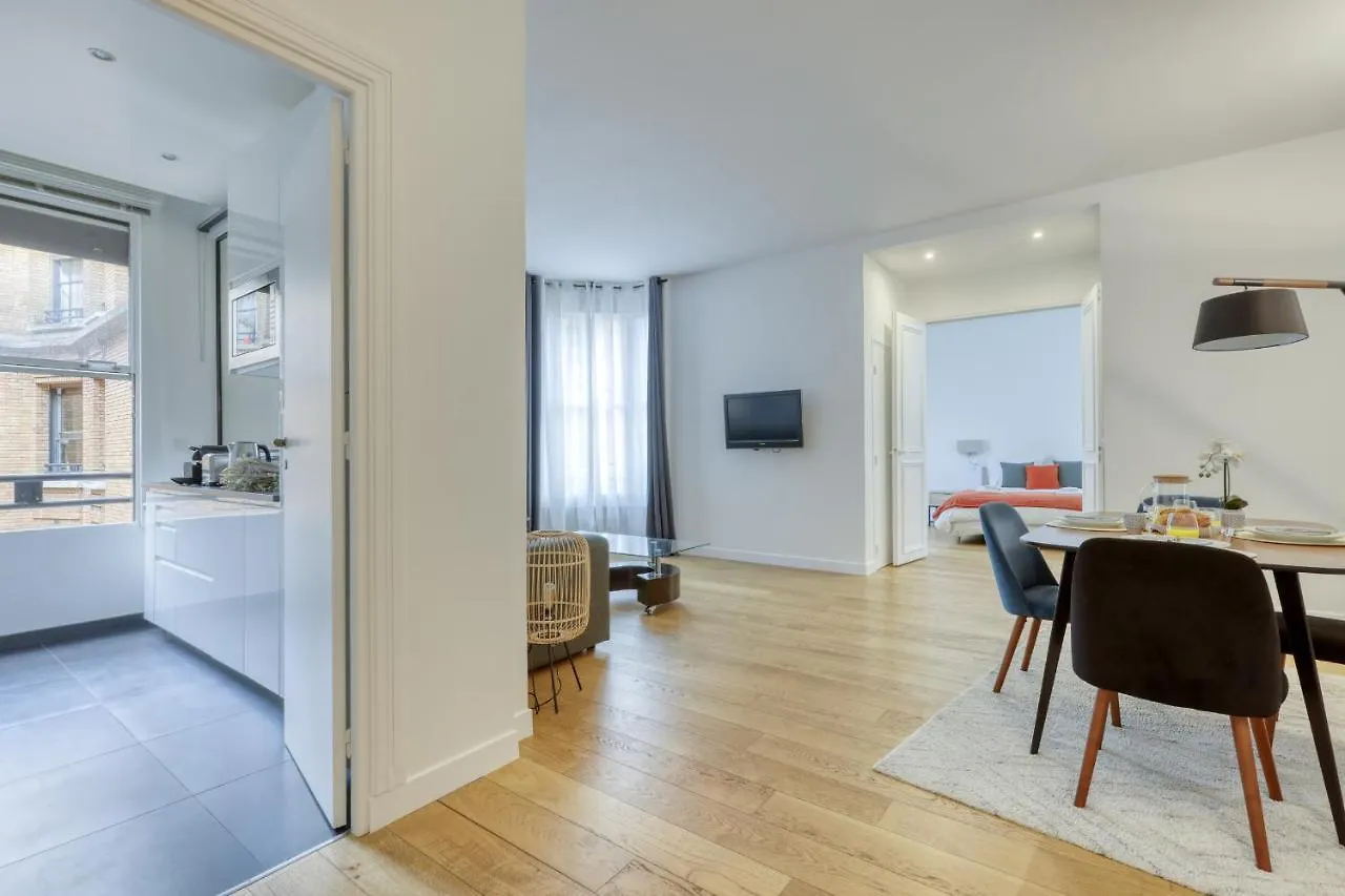 Chic And Warm 1 Bd Flat - Heart Of The Luxury 16Th Apartment Paris France