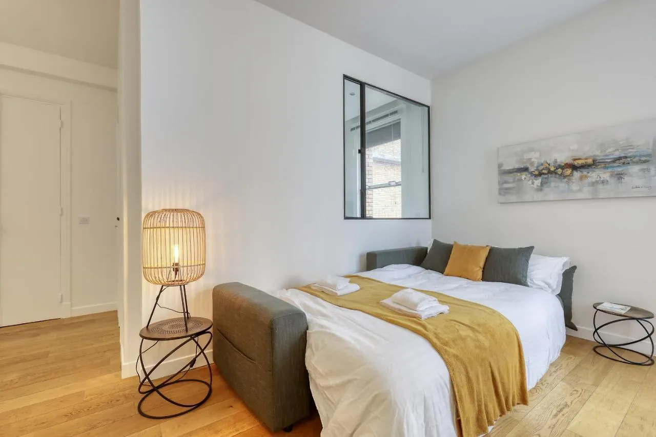 Chic And Warm 1 Bd Flat - Heart Of The Luxury 16Th Apartment Paris France